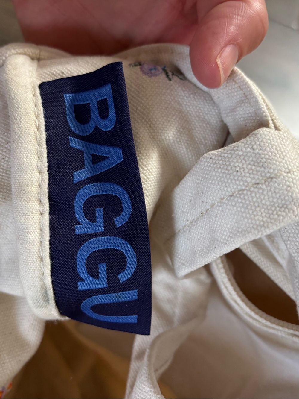BAGGU / The Embroidered Ditsy Floral Duck Tote Bag - Picture 9 of 9